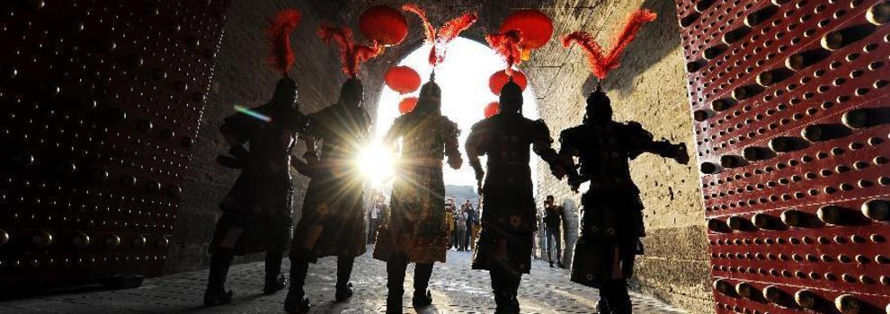 西安“武士文化系列展演”：跨越時(shí)空的城墻武士
