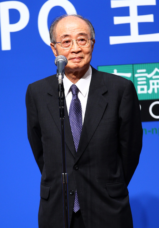 原聯(lián)合國副秘書長明石康在招待晚宴上致辭