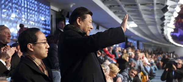 習近平出席索契冬奧會開幕式 向中國健兒揮手致意