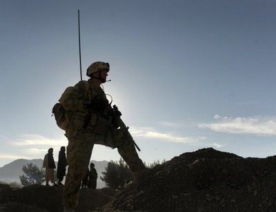 4名美軍在阿富汗東部喪生 美軍在坎大哈發動反擊