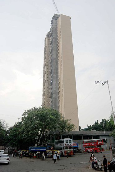 印度擬強拆31層“腐敗大廈”多名高官曾因此樓下臺