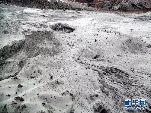 巴基斯坦軍方公布雪崩事故現場照片