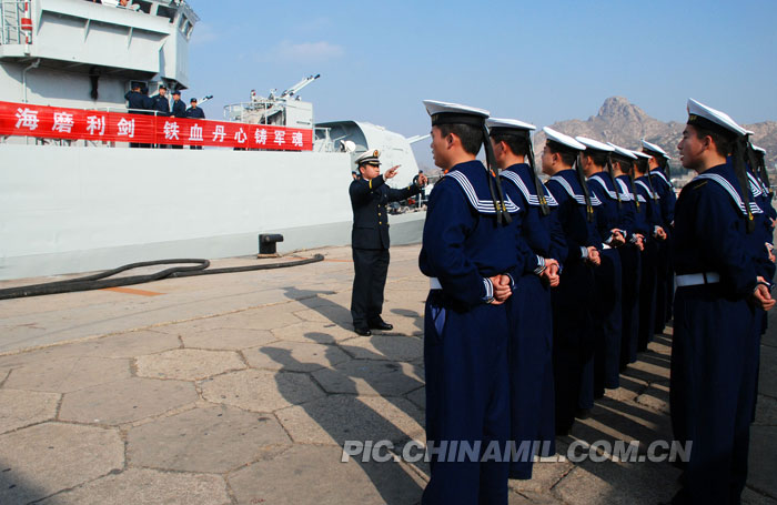 軍網披露我戰(zhàn)艦完成南沙戰(zhàn)備值班任務歸來