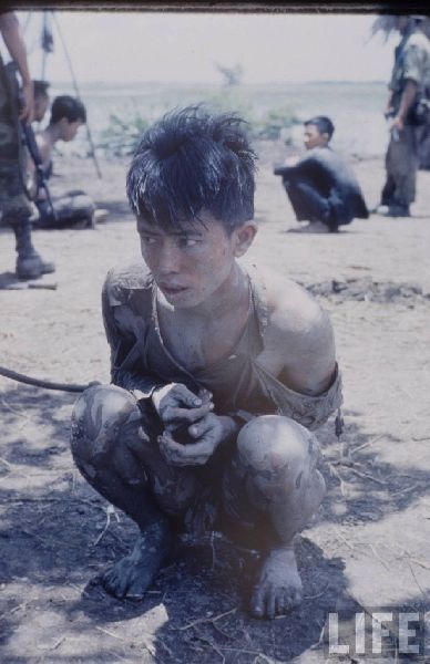 美國記者曝光1962年拍攝的越戰(zhàn)照片[組圖]