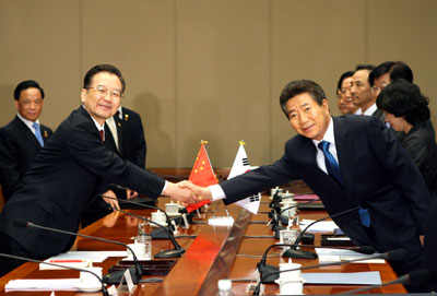 溫家寶同盧武鉉會談 提發(fā)展關(guān)系五點建議