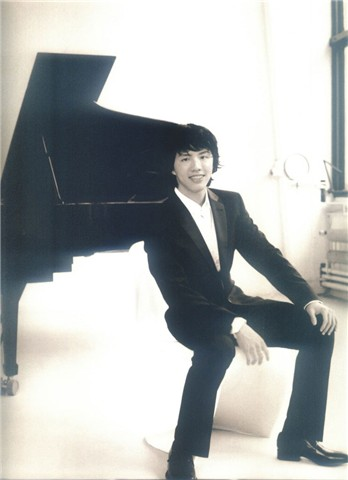 李云迪郎朗 死敵成同門