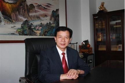 優秀社會責任企業家：胡玲祥