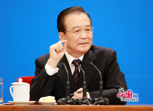 溫家寶答記者問(wèn)引用文句解讀 守職不廢處義不回