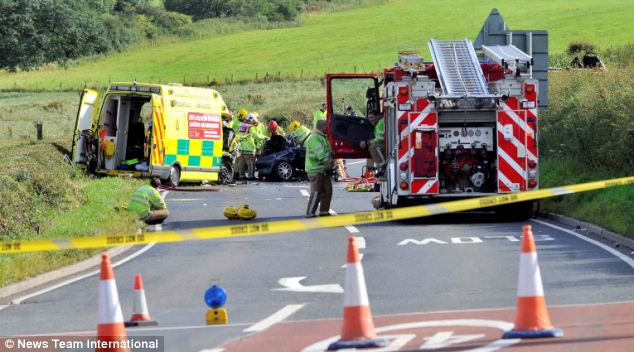 英國上演現(xiàn)實(shí)版“死神來了” 車禍傷者搭乘救護(hù)車竟再遇車禍