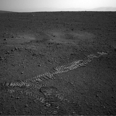 “好奇”號火星車首次試車成功 將挑戰400米征程