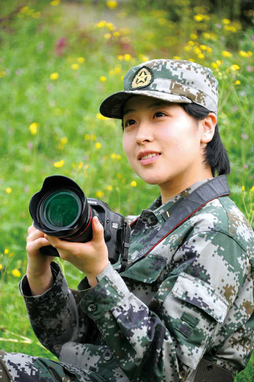 組圖:實拍解放軍各軍兵種美麗女兵