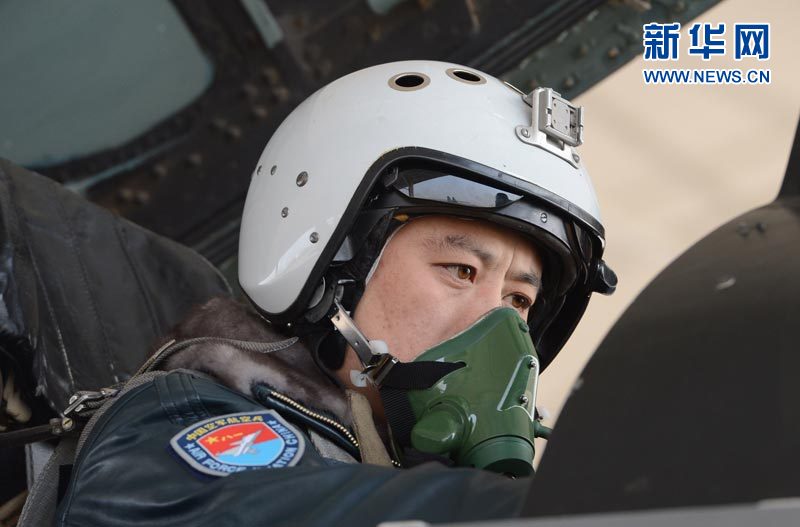 直擊廣空蘇30戰機空空對抗訓練