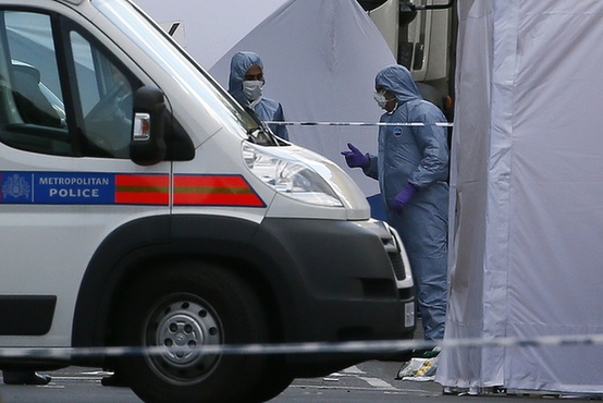 倫敦發生疑似恐怖襲擊1人死亡 英相立即回國