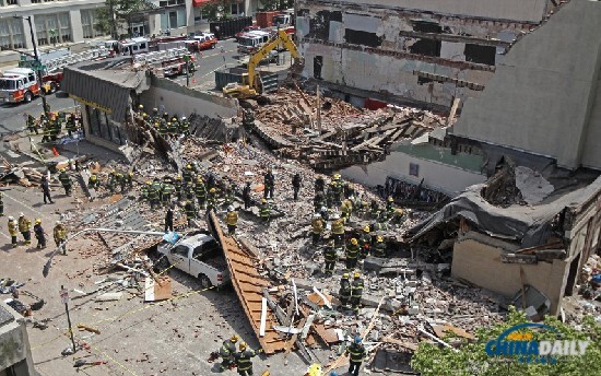 組圖:美國(guó)費(fèi)城樓房坍塌致6死14傷 聲響如同大爆炸