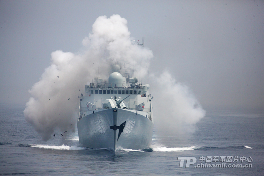 日本防衛(wèi)省稱中國海軍艦艇首次通過宗谷海峽(組圖)