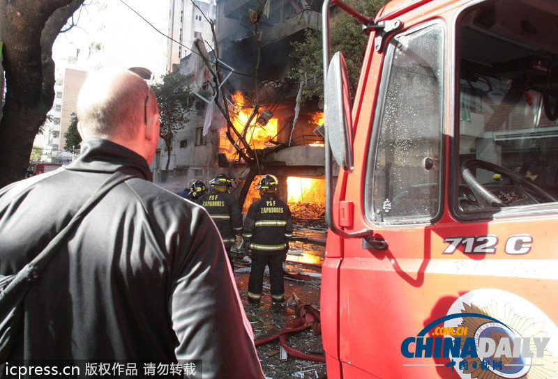 阿根廷居民樓發(fā)生強(qiáng)烈爆炸 已致8死60余傷（圖）
