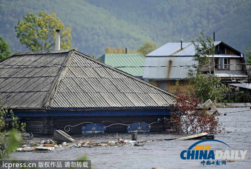 俄羅斯遠東地區洪水依舊肆虐 街道一片汪洋（圖）