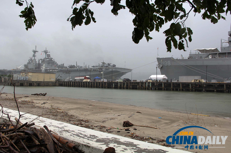美國兩棲攻擊艦“拳師”號抵達菲律賓參加聯合軍演