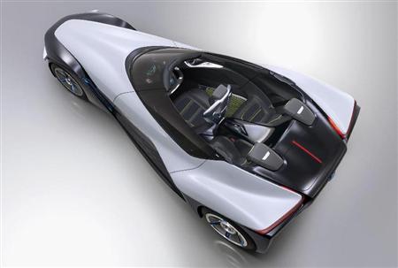 日產(chǎn)汽車公司新推三角形跑車 駕車者會(huì)有飛翔感覺(jué)