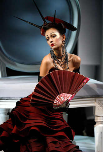 A model presents a creation by British designer John Galliano as part of French fashion house Dior's Spring-Summer 2007 Haute Couture collection in Paris, January 22, 2007.