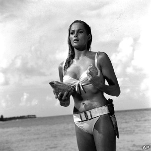 西裝銷(xiāo)售猛增 疑似“邦德效應(yīng)”