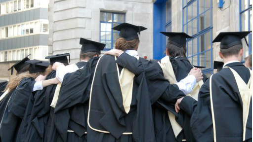 英本土大學申請人數再次減少