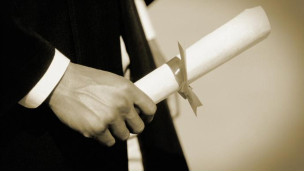 半工半讀益處大 工作穩定薪水漲