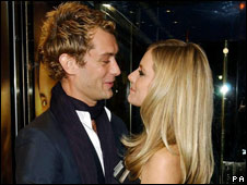 Jude Law Reignites Romance 裘德-洛重新點燃愛情之火