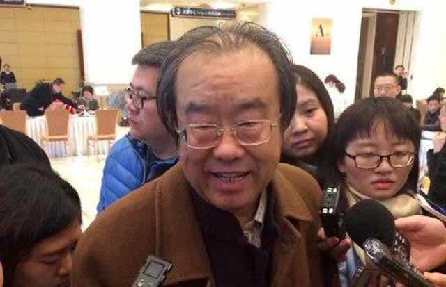 雙語兩會:今年就業壓力大