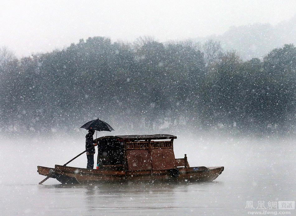 當雪后的杭州西湖遇上霧霾