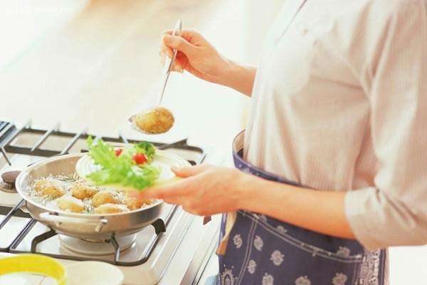 “營(yíng)養(yǎng)愛(ài)好者”吃出健康