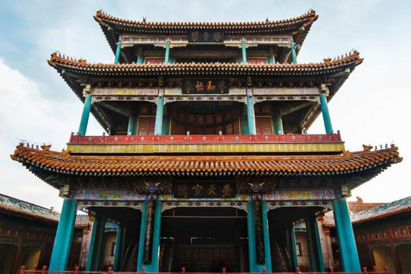 習近平特朗普同游故宮！那些讓特朗普驚嘆的殿、樓、齋，用英文怎么說？