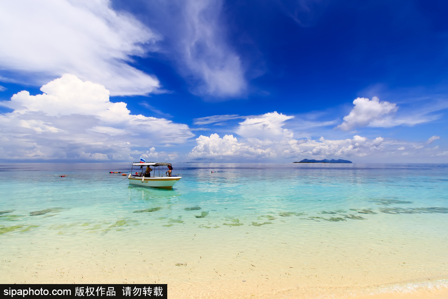 藍(lán)天白云刷屏！盤點(diǎn)風(fēng)清日朗的絕美風(fēng)光 為眼睛降溫