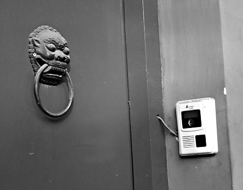 The hutong near Gulou (the Drum Tower)