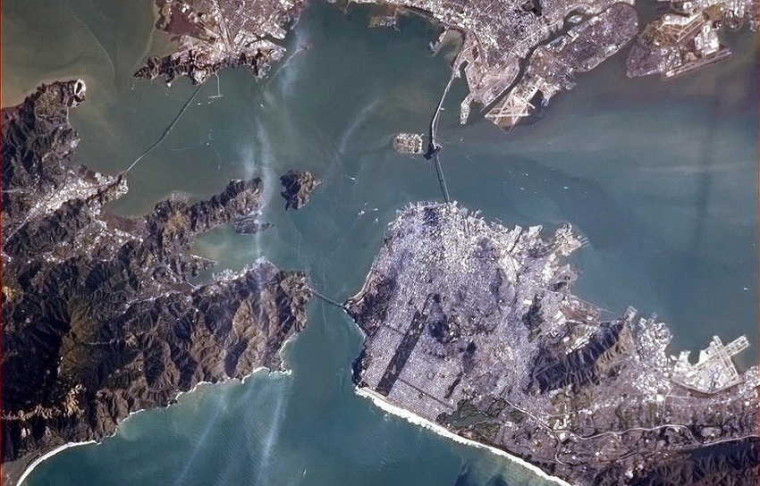 2013年最美的23張太空圖片精選