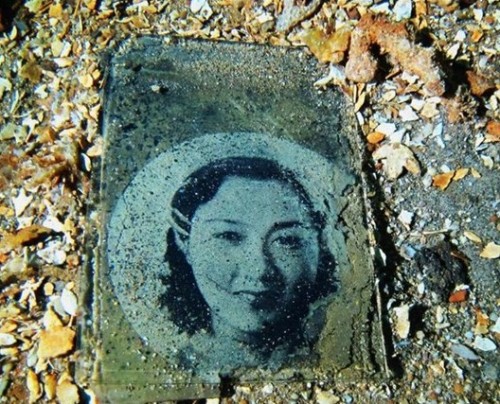 二戰(zhàn)日軍“幽靈艦隊(duì)”超恐怖 士兵遺物中驚現(xiàn)“絕世美女”照