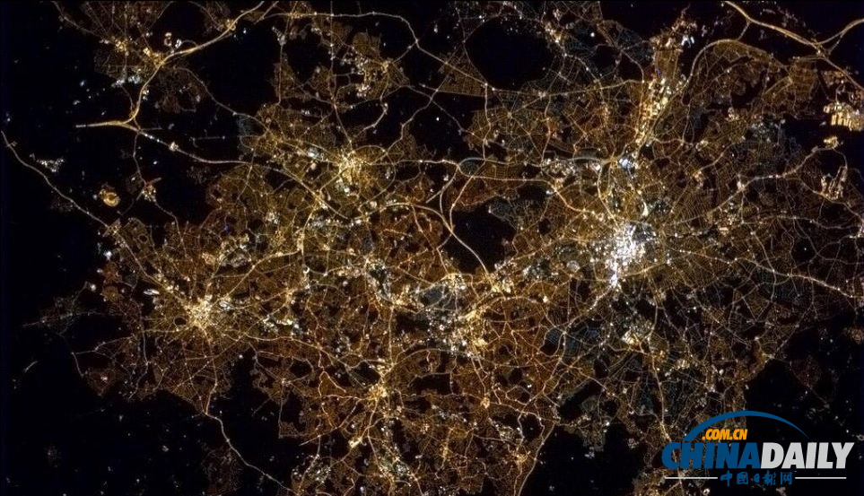 高清組圖：國(guó)際空間站宇航員拍攝大西洋上空壯美奇觀