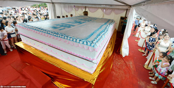 Tianjin reacts to a homegrown superhero