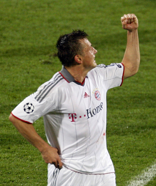 歐冠：拜仁3:0完勝里昂進決賽 奧利奇上演帽子戲法