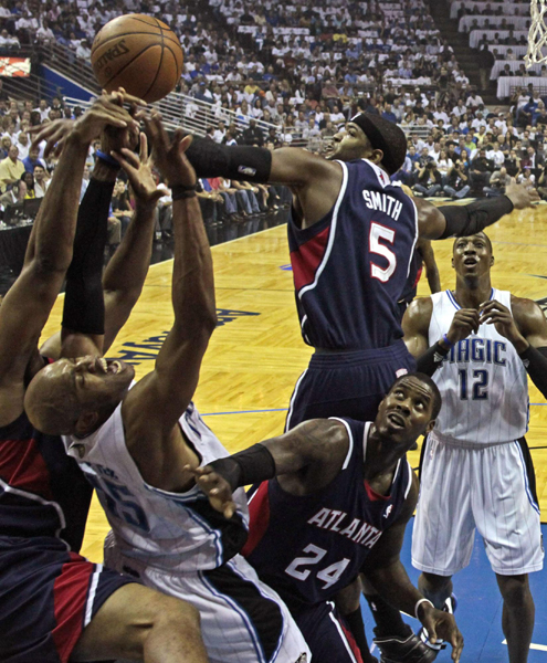 NBA：魔術(shù)首戰(zhàn)狂勝老鷹43分 1:0領(lǐng)先