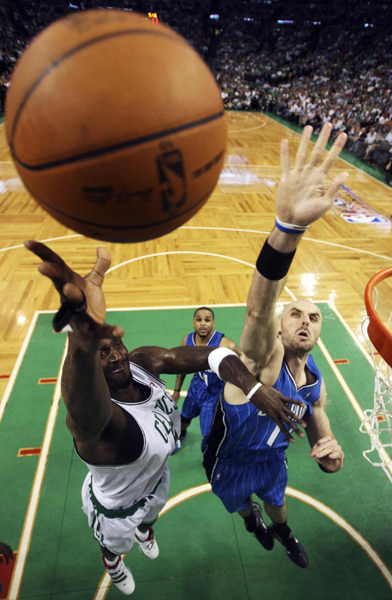 NBA：魔術拒絕被橫掃 客場加時險勝凱爾特人