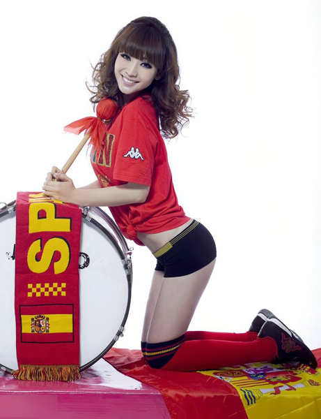 柳巖演繹西班牙冷艷熱情兩重奏