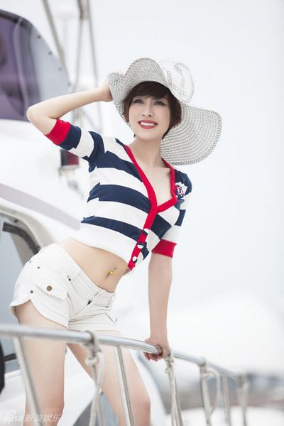 孔令輝女友馬蘇拍豪華游輪寫真