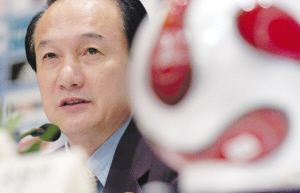 前足協(xié)掌門謝亞龍被邀“喝咖啡” 蔚少輝李冬生協(xié)查