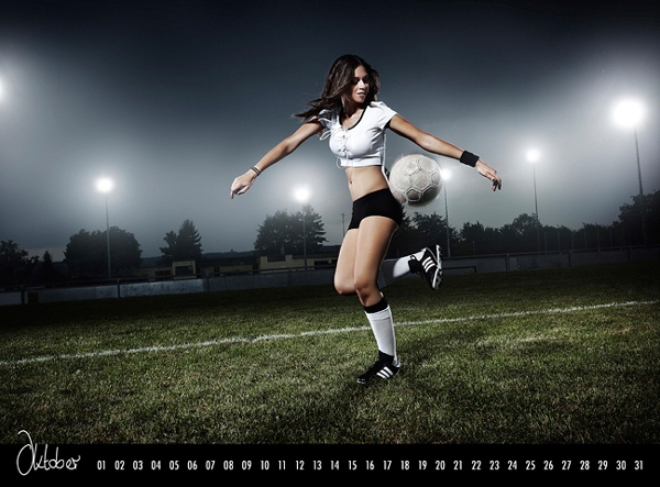 德國女足拍攝2012新掛歷