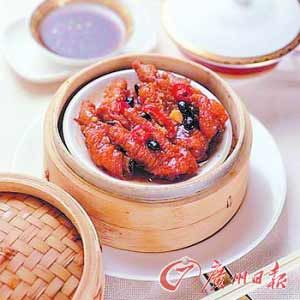 我國(guó)對(duì)美國(guó)肉雞進(jìn)行雙反調(diào)查 鳳爪雞湯可能漲價(jià)