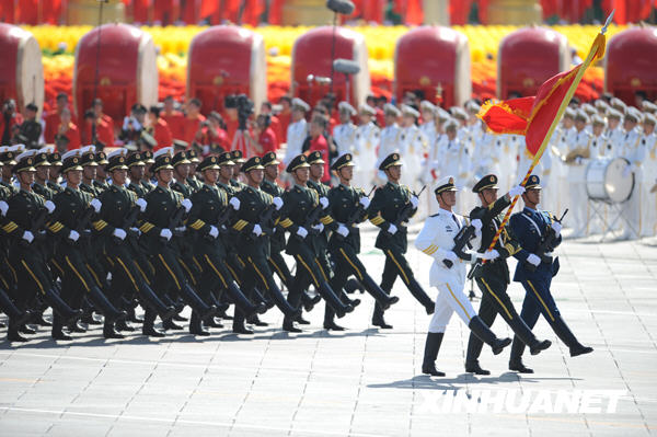國慶60周年閱兵總結大會舉行 部隊將組織回營
