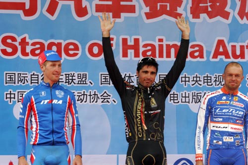 2009環(huán)島賽第四賽段中國國家隊(duì)196號(hào)選手惠國勇奪亞洲最佳選手